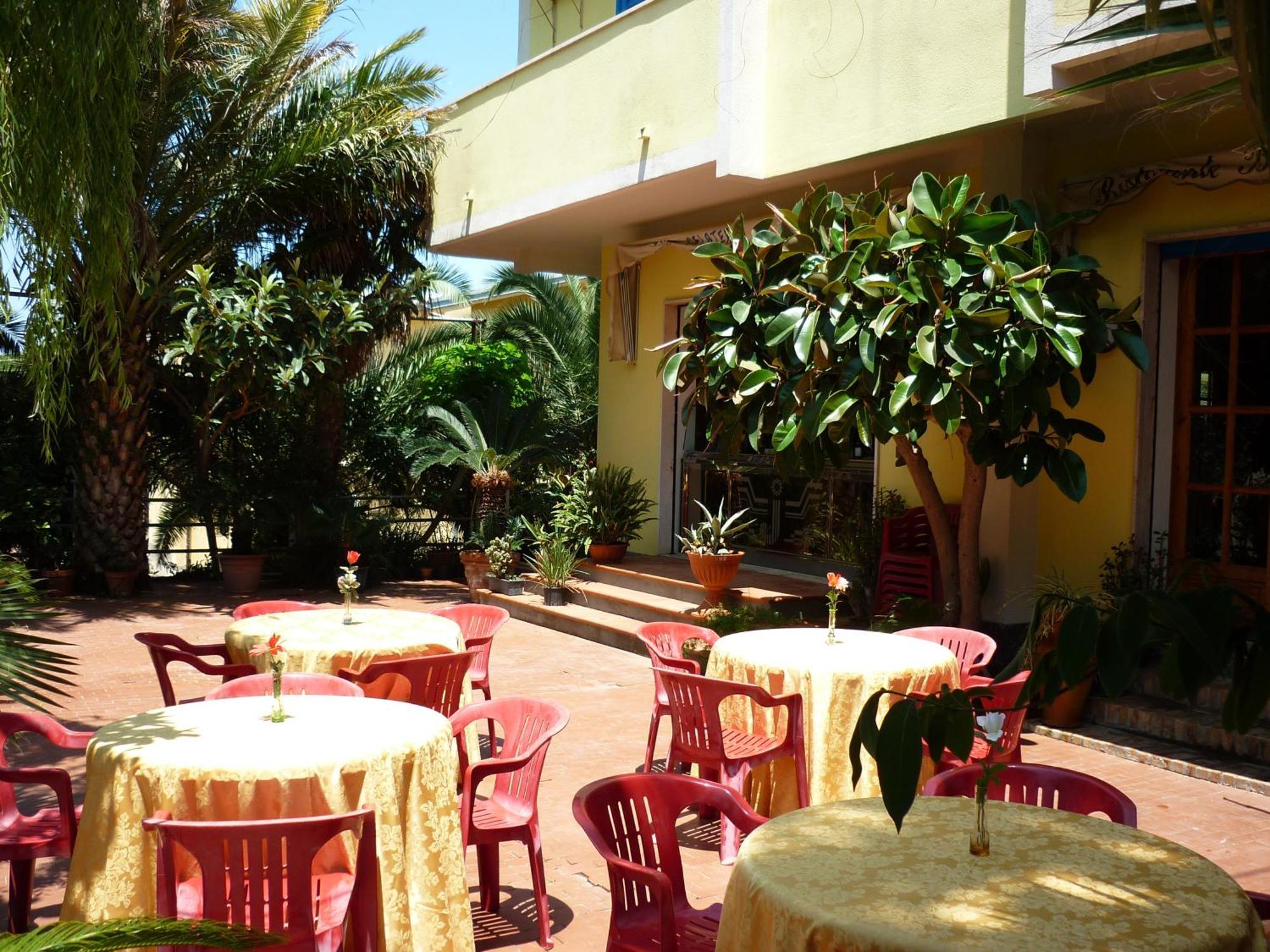 Hotel Alexander Santa Domenica  Extérieur photo