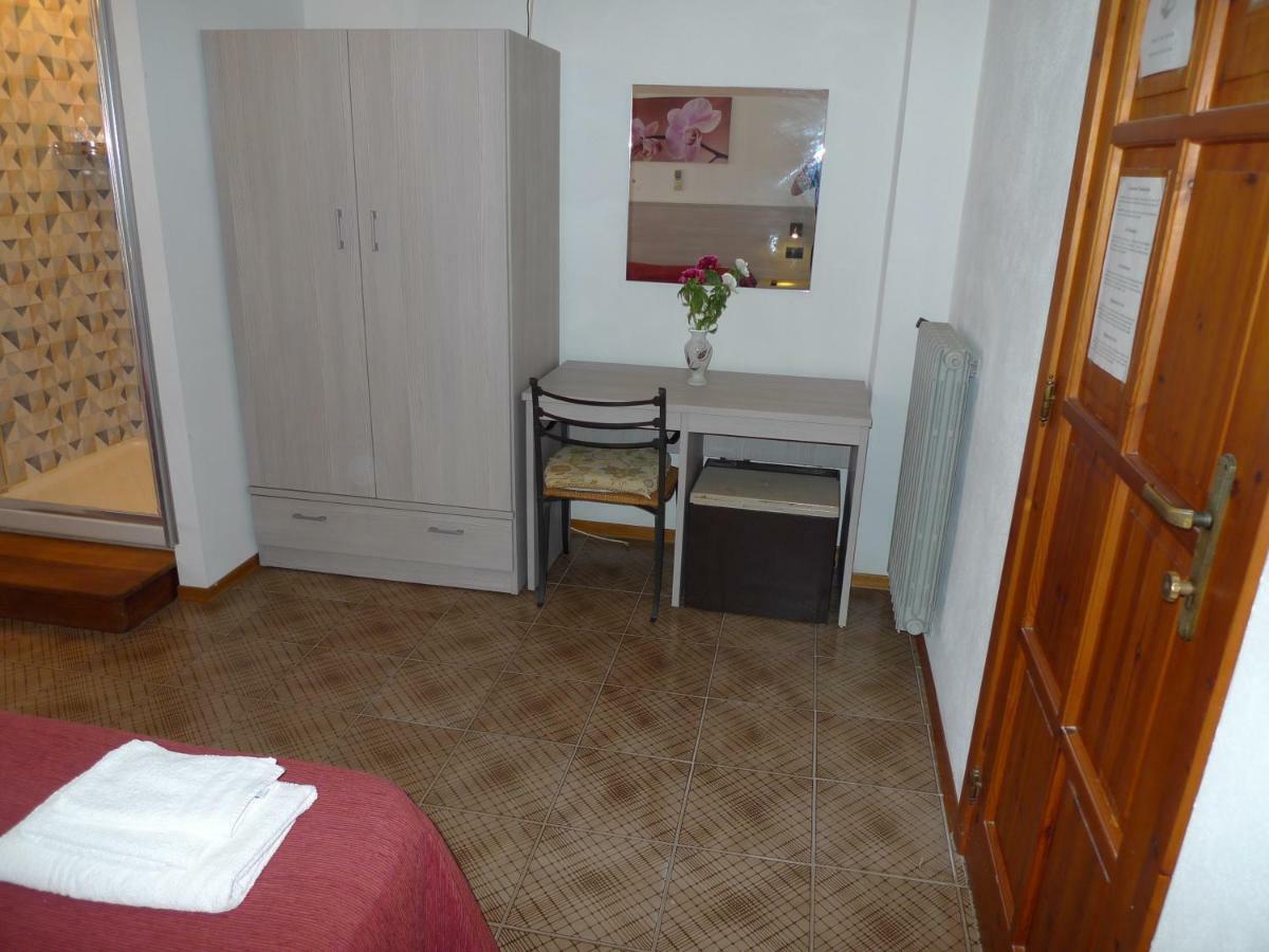 Hotel Alexander Santa Domenica  Extérieur photo